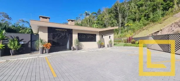 Lote/Terreno à venda, 332m² no Velha, Blumenau
