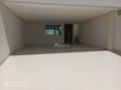 Sobrado com 3 Quartos à venda, 180m² no Village Veneza, Goiânia
