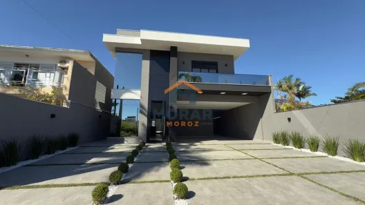 Sobrado com 4 Quartos à venda, 290m² no Atami Norte, Pontal do Paraná