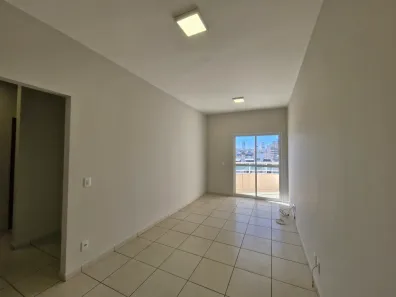 Apartamento com 3 Quartos à venda, 74m² no Saraiva, Uberlândia