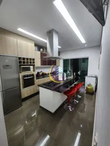 Casa com 3 Quartos à venda, 128m² no Vila do Conde, Barueri