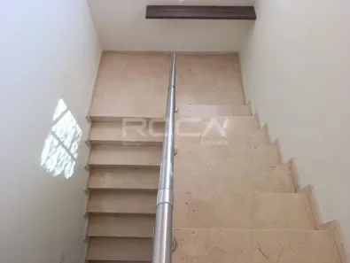Sobrado com 3 Quartos para alugar, 246m² no Ribeirânia, Ribeirão Preto