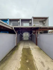 Sobrado com 2 Quartos à venda, 57m² no Porto Grande, Araquari