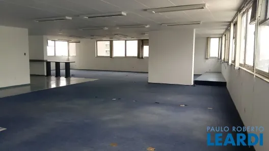 Sala Comercial para alugar, 220m² no Consolação, São Paulo