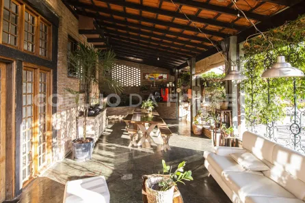 Casa com 4 Quartos à venda, 380m² no Vila Inah, São Paulo