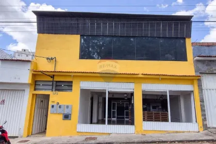 Ponto Comercial para alugar, 167m² no Democrata, Juiz de Fora