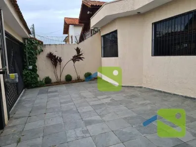 Casa com 3 Quartos para alugar, 200m² no Adalgisa, Osasco