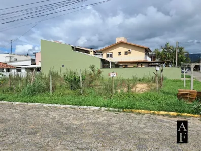 Lote/Terreno à venda, 336m² no Pinguirito, Garopaba
