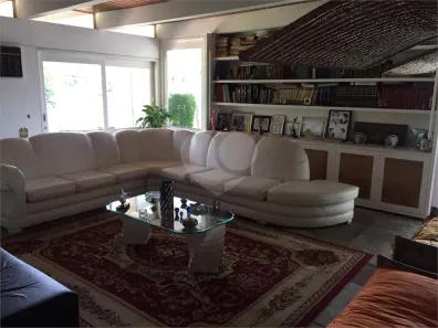 Casa com 4 Quartos à venda, 388m² no Jardim Guedala, São Paulo