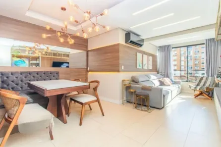 Apartamento com 3 Quartos para alugar, 84m² no Boa Vista, Porto Alegre