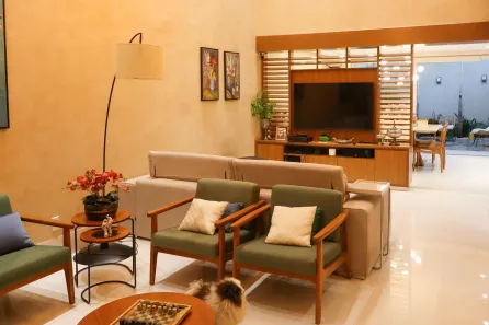 Casa de Condomínio com 4 Quartos à venda, 230m² no Santa Genoveva, Goiânia