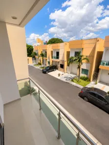Casa de Condomínio com 4 Quartos para alugar, 350m² no Flores, Manaus
