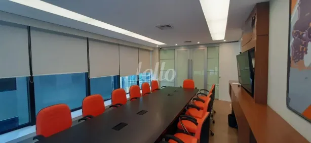 Sala Comercial para alugar, 324m² no Vila Olímpia, São Paulo