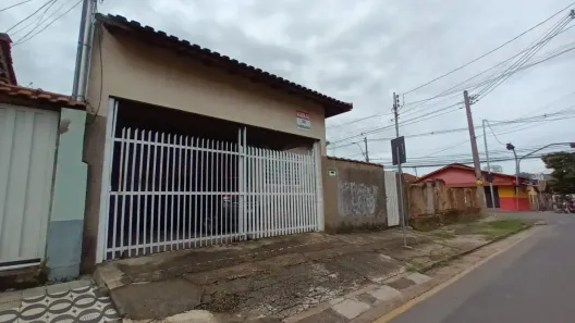 Casa com 2 Quartos à venda, 480m² no Country Club, Poços de Caldas