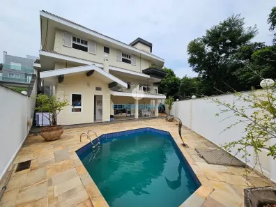 Casa com 4 Quartos à venda, 385m² no Urbanova, São José dos Campos