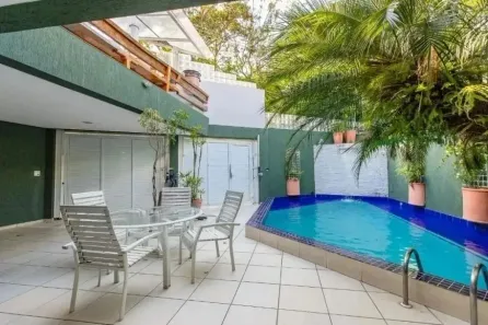 Casa com 3 Quartos à venda, 280m² no Vila Madalena, São Paulo