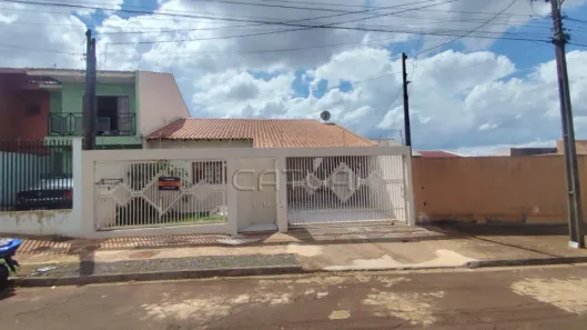 Casa com 3 Quartos à venda, 152m² no Jardim Maria Celina, Londrina