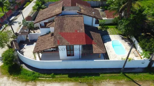 Sobrado com 4 Quartos à venda, 307m² no Capricórnio II, Caraguatatuba