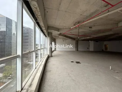 Sala Comercial para alugar, 276m² no Green Valley Alphaville, Barueri