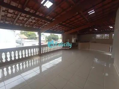 Sobrado com 3 Quartos à venda, 180m² no Vila Boaçava, São Paulo