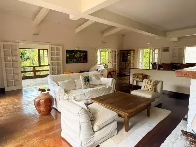 Casa com 4 Quartos à venda, 536m² no Corrêas, Petrópolis