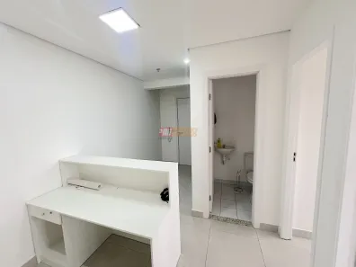 Sala Comercial à venda, 37m² no Vila Assunção, Santo André