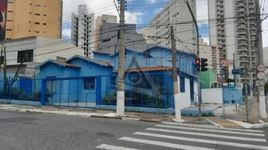 Imóvel Comercial com 6 Quartos para venda ou aluguel, 227m² no Centro, Campinas
