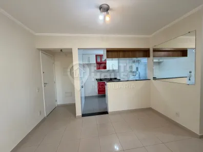 Apartamento com 3 Quartos para alugar, 76m² no Vila Gumercindo, São Paulo