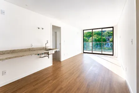 Apartamento com 2 Quartos à venda, 83m² no Itaipava, Petrópolis