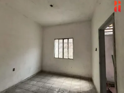 Casa com 1 Quarto à venda, 47m² no Vila São Sebastião, Duque de Caxias