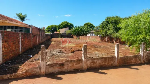 Lote/Terreno à venda, 480m² no Vila Morangueira, Maringá