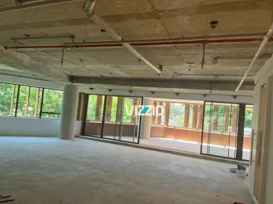 Sala Comercial para alugar, 677m² no Vila Nova Conceição, São Paulo