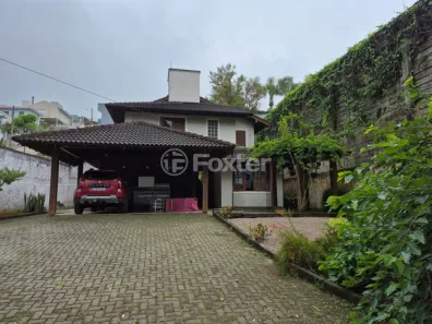 Casa com 4 Quartos à venda, 230m² no Cacupé, Florianópolis