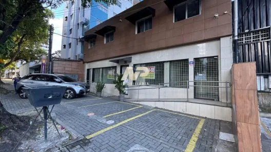 Ponto Comercial com 6 Quartos à venda, 334m² no Espinheiro, Recife