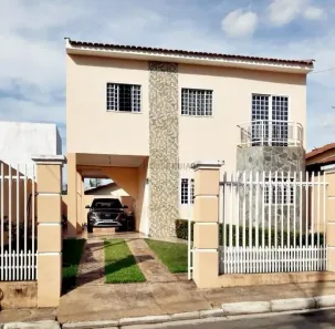 Casa de Condomínio com 3 Quartos à venda, 180m² no Residencial Santa Inês, Cuiabá