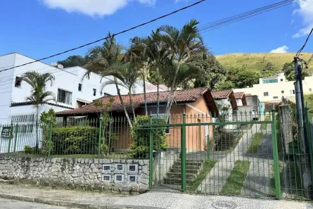 Casa com 2 Quartos à venda, 58m² no Monte Castelo, Juiz de Fora