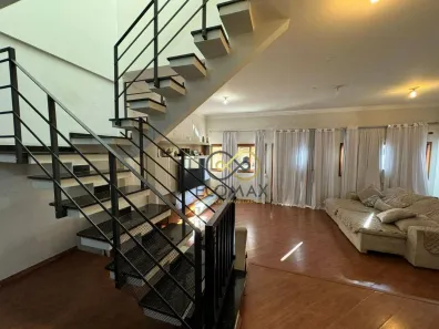 Sobrado com 3 Quartos à venda, 239m² no Vila Augusta, Guarulhos