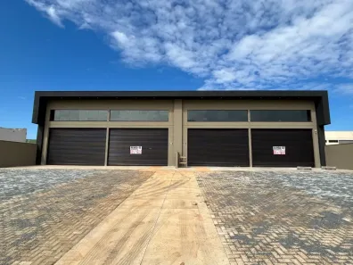 Galpão/Depósito/Armazém para alugar, 375m² no Parque Primavera, Aparecida de Goiânia