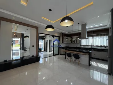 Casa de Condomínio com 3 Quartos à venda, 202m² no Piracangaguá, Taubaté