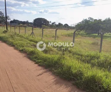 Lote/Terreno à venda, 5600m² no Chácaras Uirapuru, Uberlândia