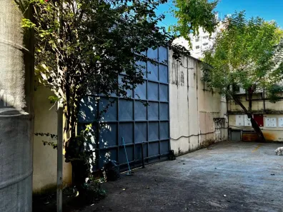 Galpão/Depósito/Armazém para alugar, 805m² no Cambuci, São Paulo