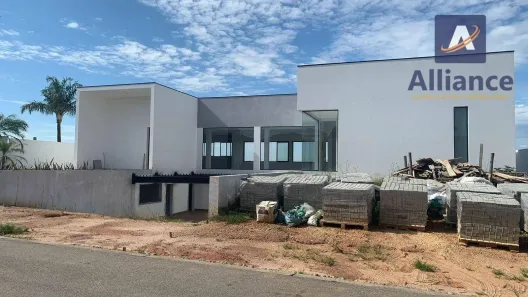 Casa de Condomínio com 4 Quartos à venda, 641m² no , Louveira