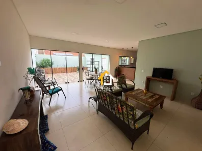 Casa com 3 Quartos à venda, 243m² no Jardim Caparroz, São José do Rio Preto