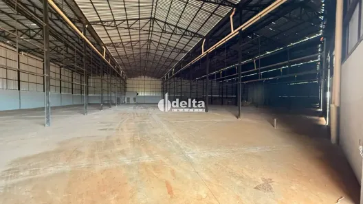 à venda, 715m² no , 