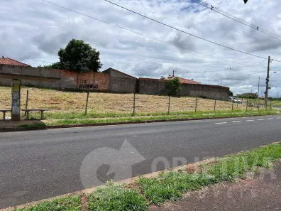 Lote/Terreno à venda, 909m² no Shopping Park, Uberlândia