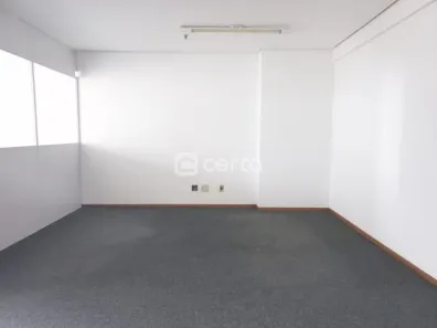 Sala Comercial para alugar, 45m² no Floresta, Porto Alegre