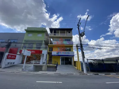 Casa com 3 Quartos para alugar, 180m² no Parque Bahia, Cotia