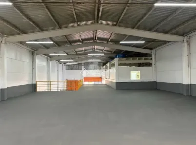 Galpão/Depósito/Armazém para alugar, 1050m² no Pachecos, Palhoça