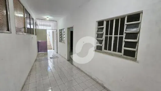 Casa com 1 Quarto à venda, 30m² no Santa Rosa, Niterói