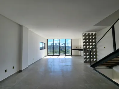 Casa com 3 Quartos à venda, 248m² no Novo Horizonte, Juiz de Fora
